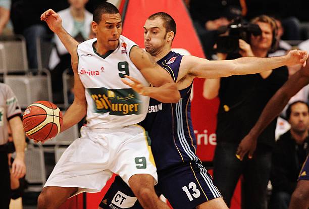 国内冰球的 国内冰球的